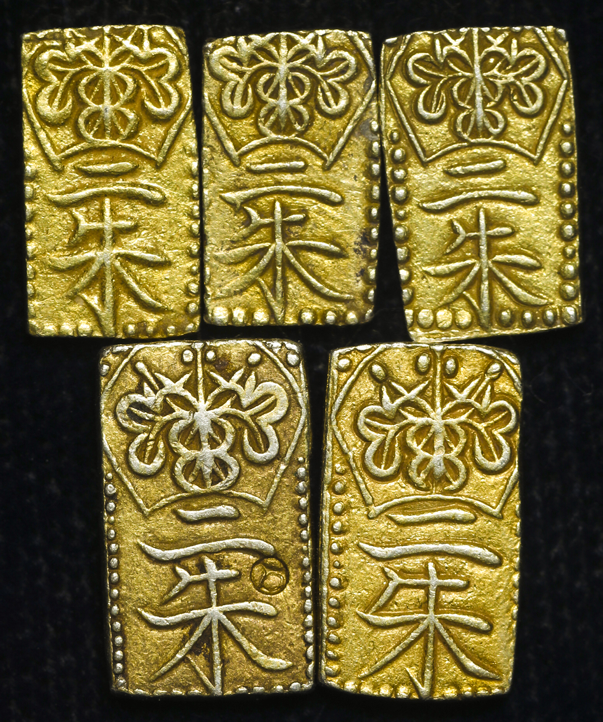 钱币博物馆| 日本天保二朱判金(×2) Tenpo 2Shu-Ban-Kin 天保3年~安政5年(1832~58)