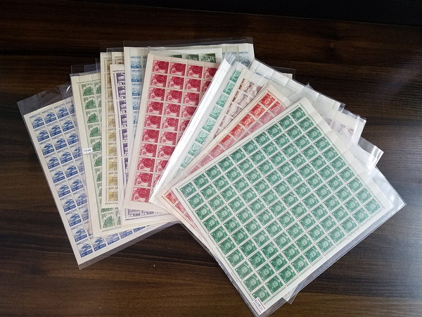 钱币博物馆| 日本切手昭和記念切手、普通100面シート多数、状態は
